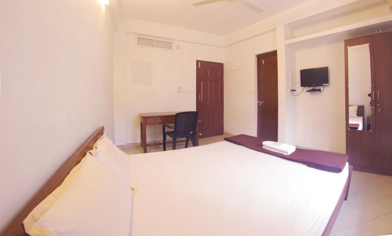 Hotel Noah'S Ark Kochi Exterior foto